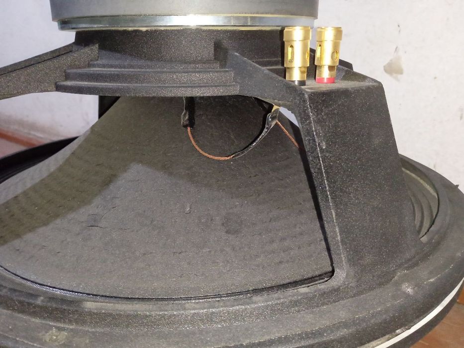 15 дюймовый оригинальный динамик