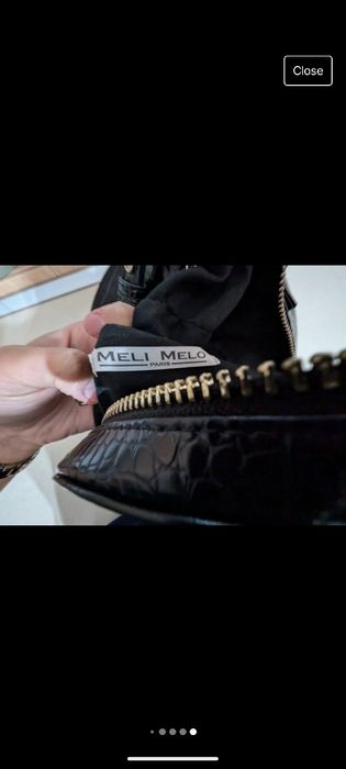 Vând rucsac Meli Melo negru, imitaite piele lăcuită