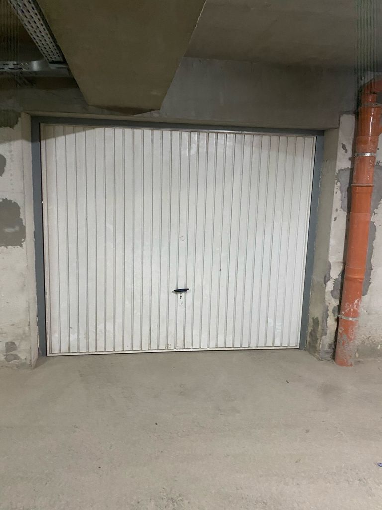 Продава се Гараж / Паркомясто в София, Бъкстон - 20 кв.м за 2250 €/кв.м - Снимка #2