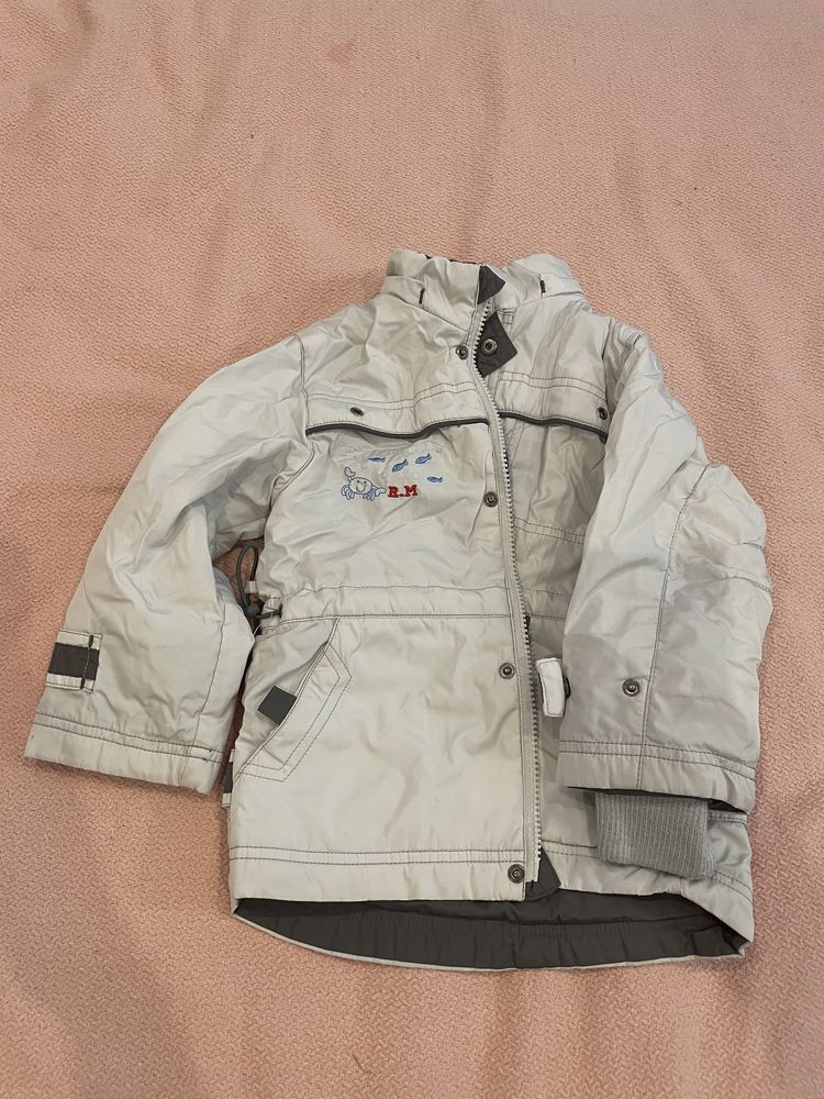 Продам детские демисезонные куртки (86-92 размеров)
