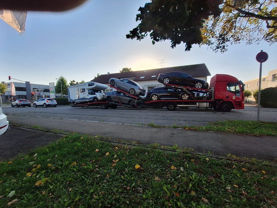 IVECO EURO CARGO transportor 5 pozitii