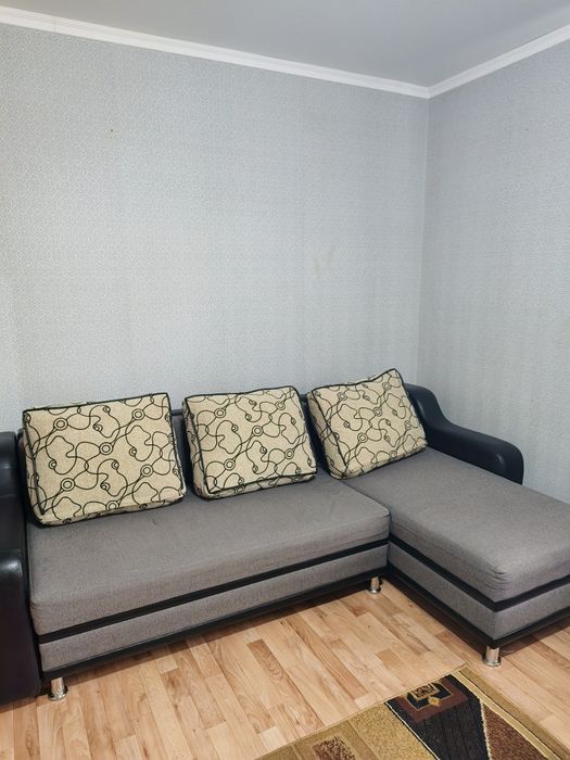 Угловой диван с креслом