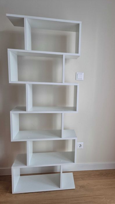 Етажерка от Мебели Виденов