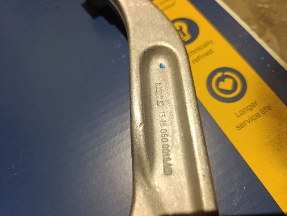 Горни носачи за Алфа 159