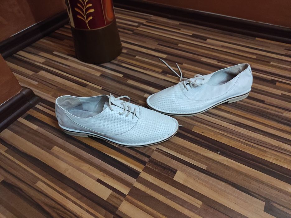 Pantofi piele ,mărimea 38