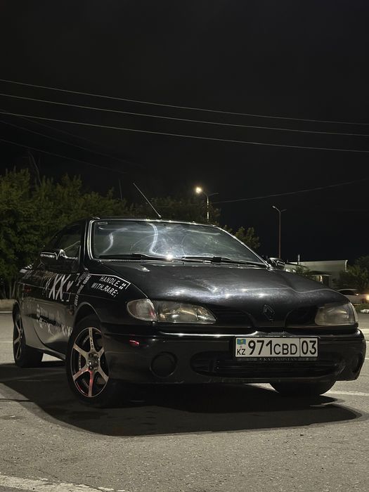 Renault megane coupe 2л