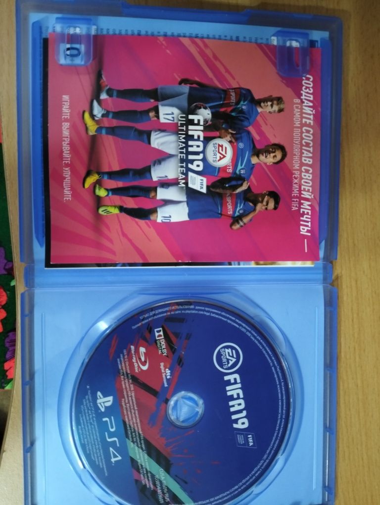 Продаю Fifa 19,в хорошем состоянии.