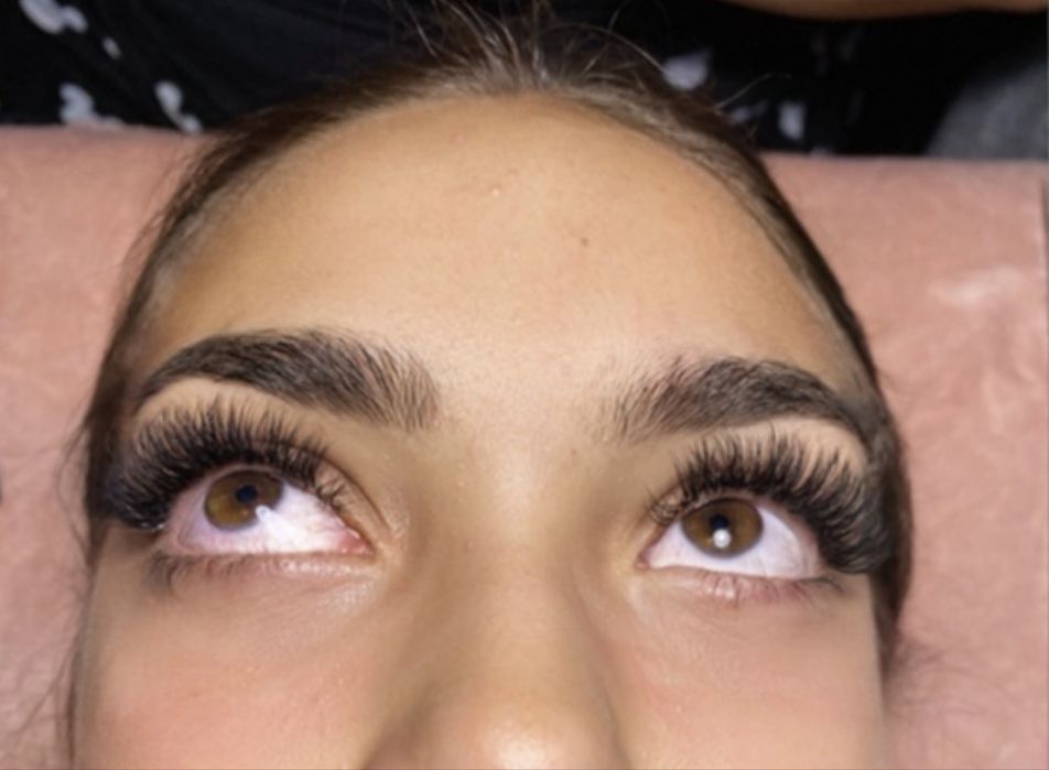 Am nevoie de modele pt aplicat genute in militari