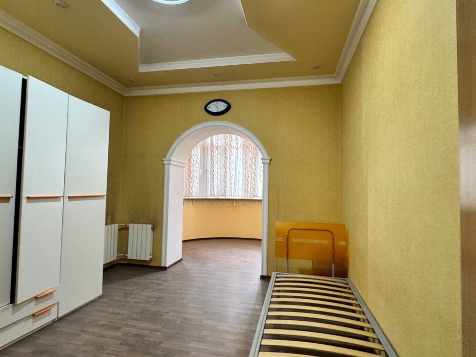 Продается квартира 4/4/4