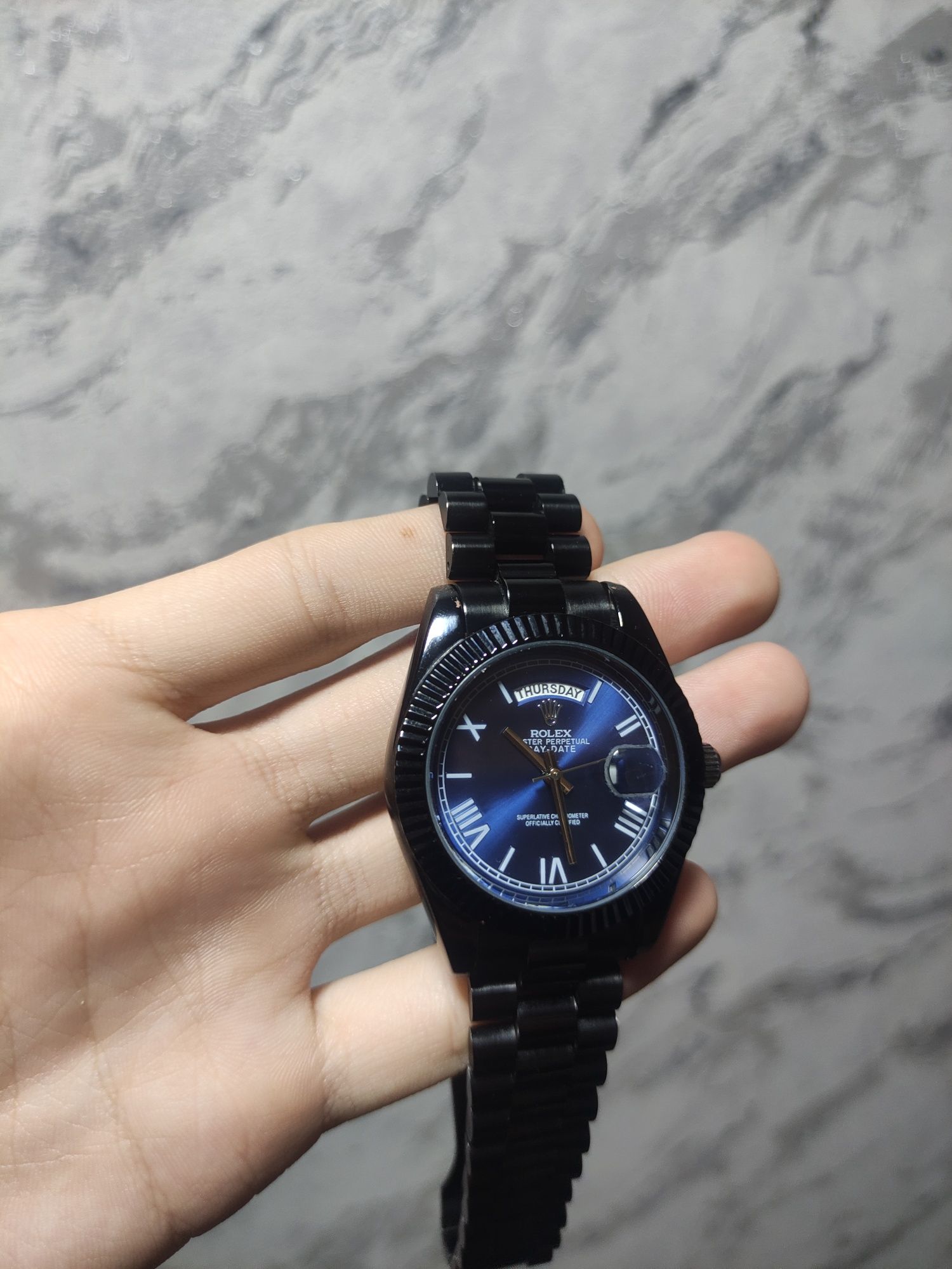 Rolex часы продаётся