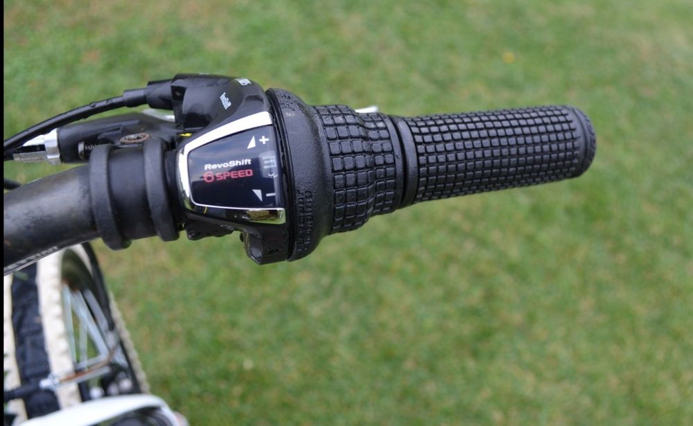 Bicicleta MTB 20 " Aluminiu