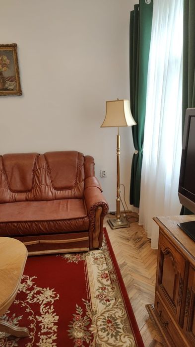 Vand apartament zona centrala