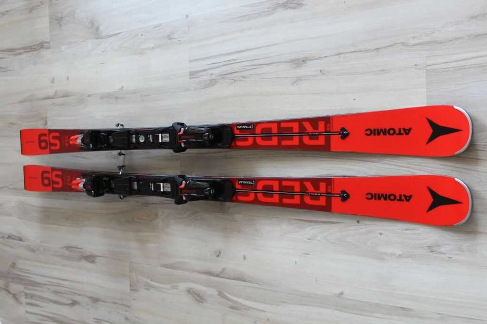 ATOMIC Redster S9 153cm R11.5m