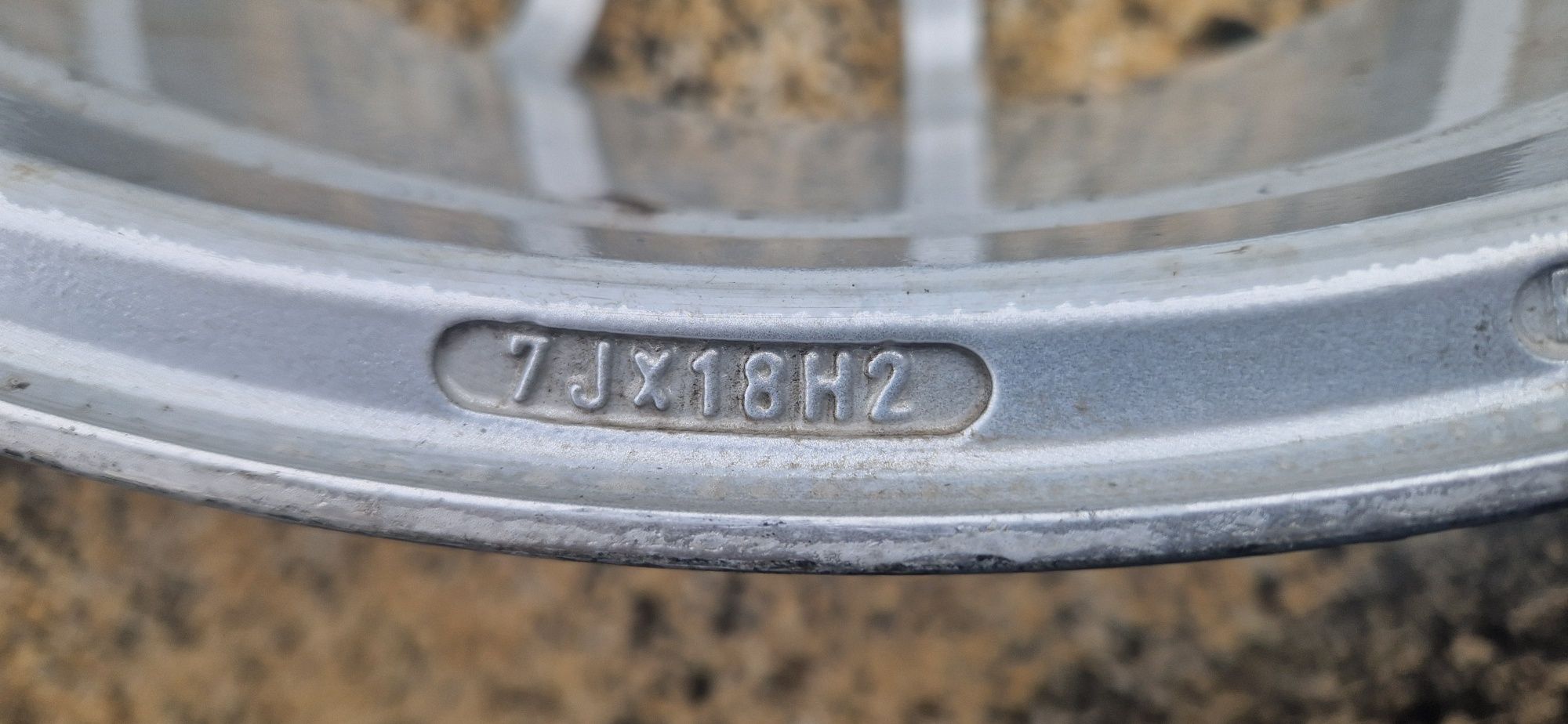 Джанти OZ Superleggera 18"