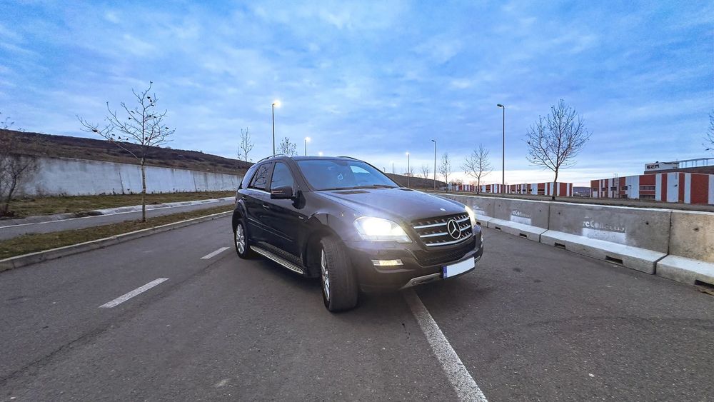 Mercedes-Benz ML Mercedes-Benz ML 300 CDI 4Matic Grand Edition