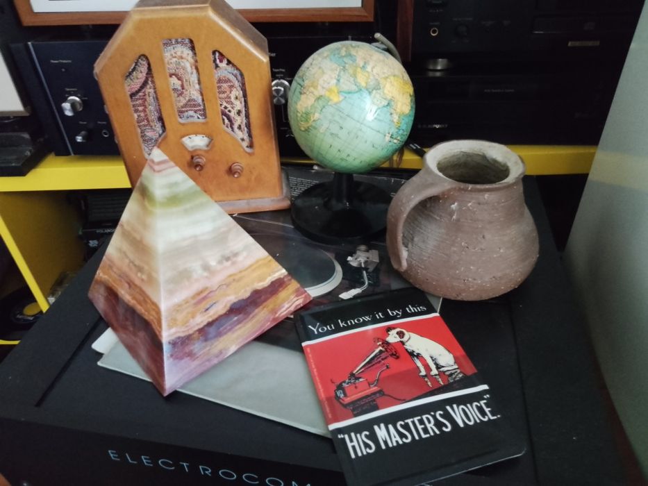 Obiecte decor, statuete, Stan și Bran, Glob pamantesc