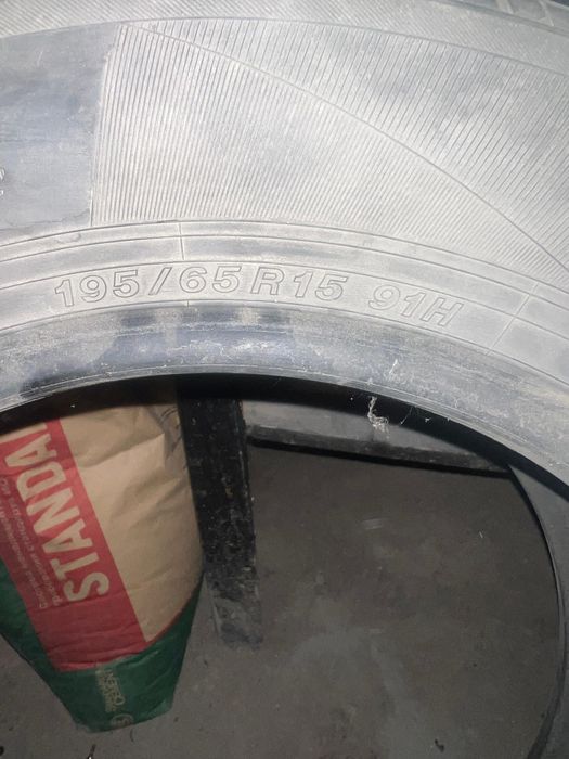 Срочно продаю шины в хорошем состояний