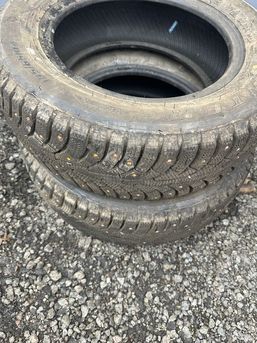 Продам 2 балона шины r 14