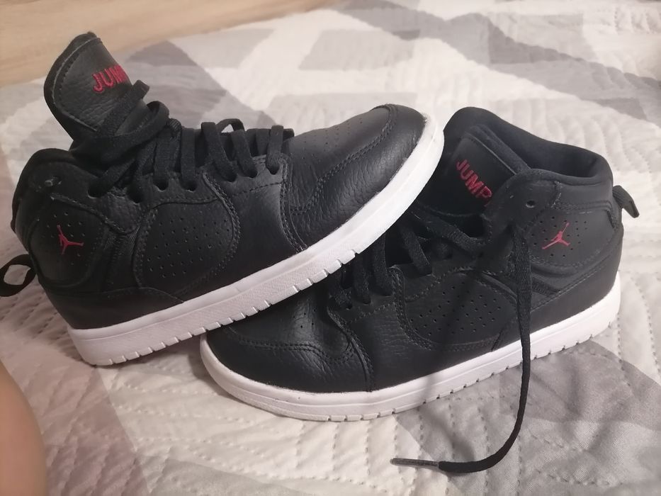 Детски кецове /маратонки Jordan 35
