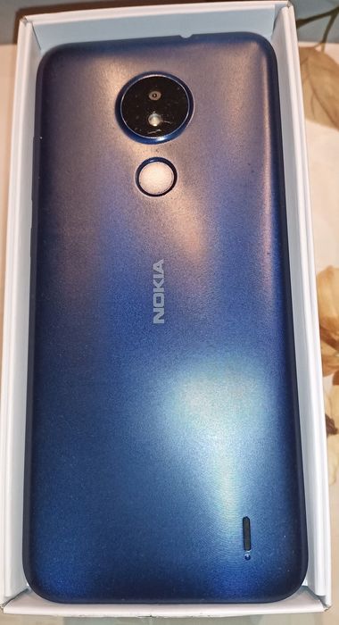 Телефон Nokia C21