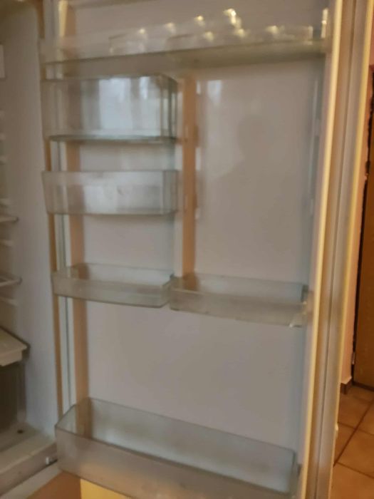 Nu pe WhatsApp,‼️Combina frigider functionabil  lCora Pantelimon