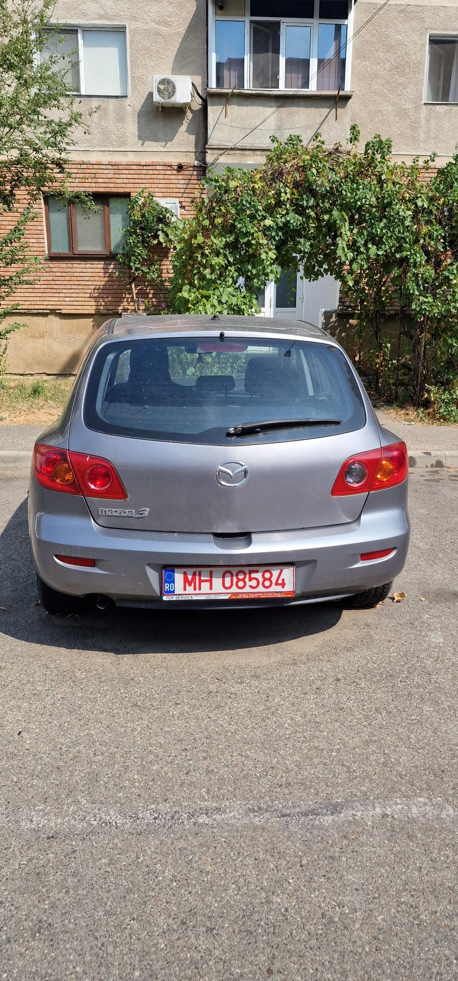 Mazda 3 hatchback 1.6i