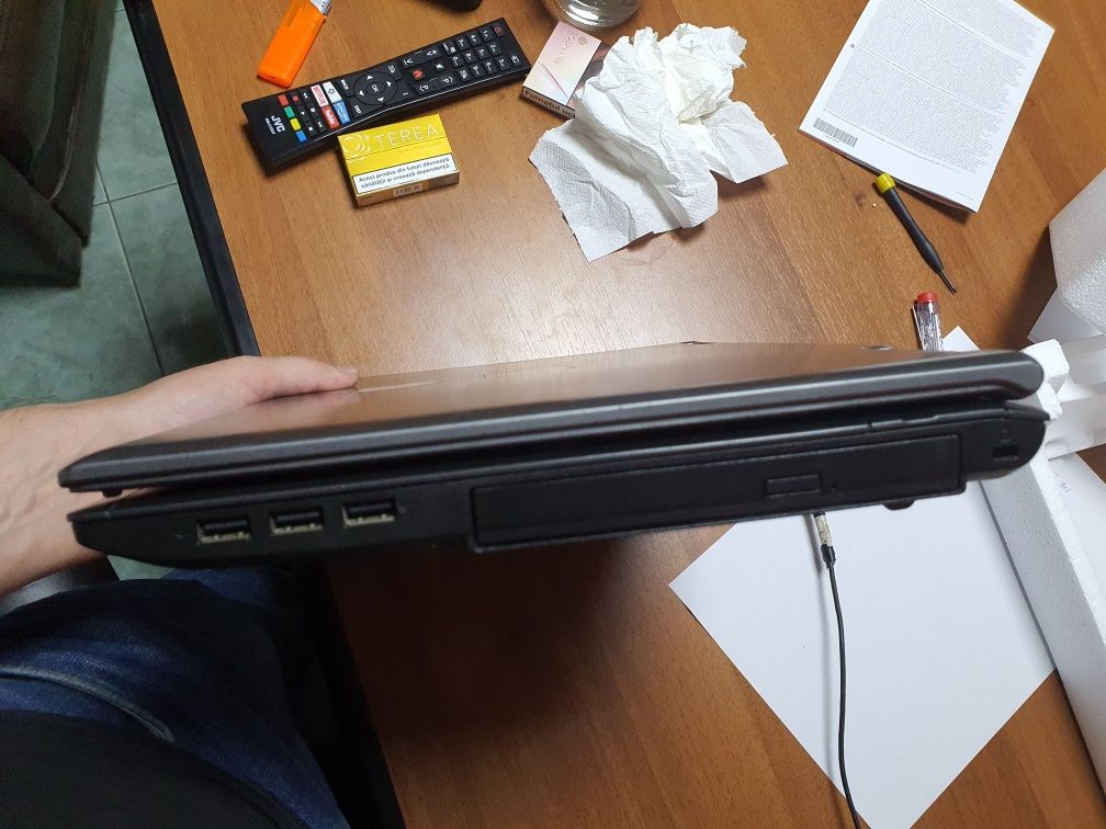 Laptop Fujitsu Siemens Esprimo Mobile V5535 defect pt piese