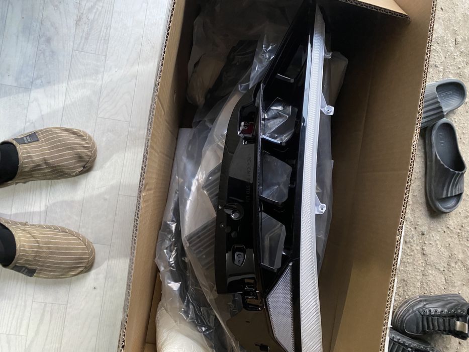 Хундай елантра год 24 фара передный левий оригинал