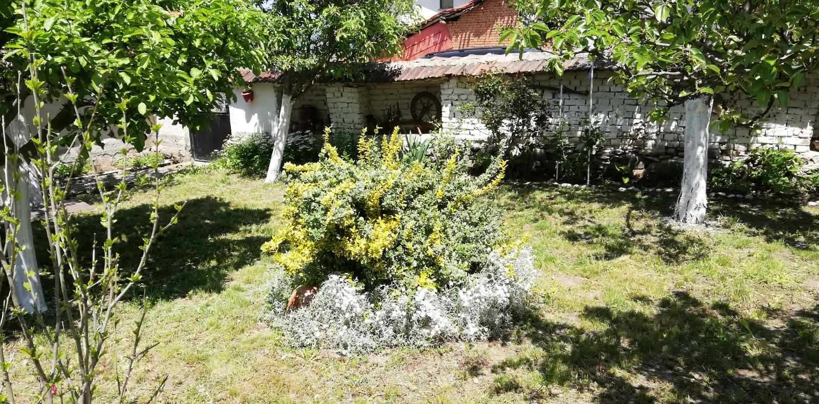 Продавам къща, област София, село Стамболово.