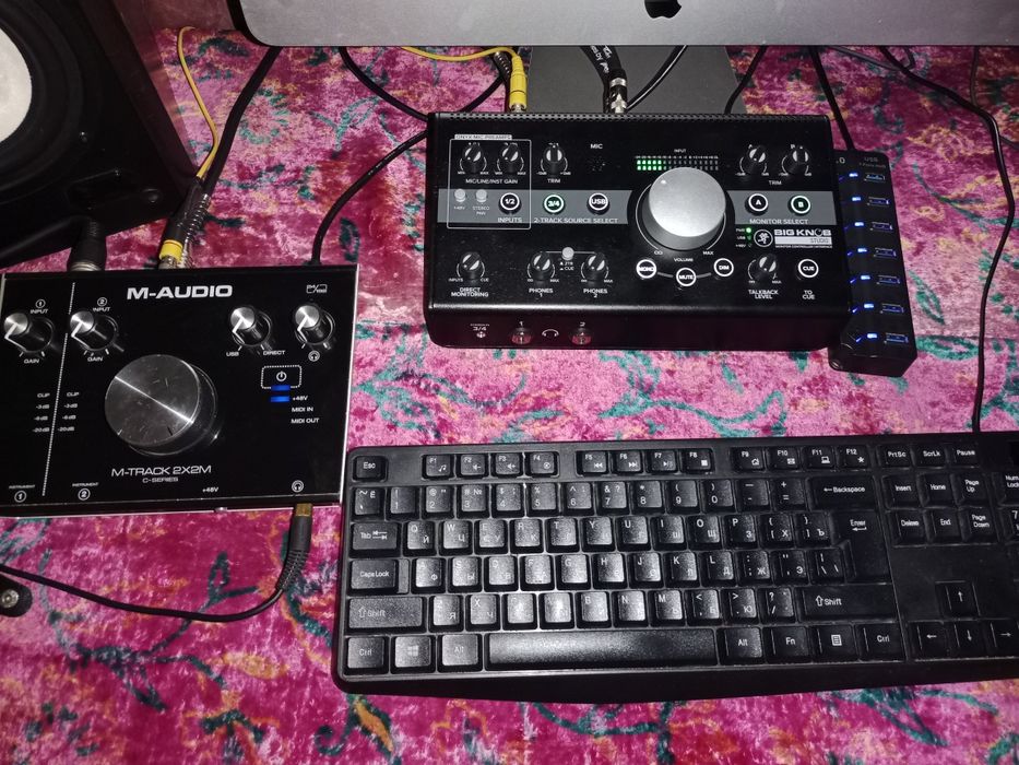 Студия дайын сатылады. Кубэс 12.Полный плагиндерімен.