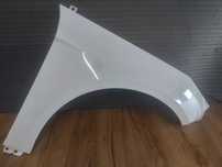 Aripa Fata Dreapta Ford Focus 3/III 2011-2014 (Frozen White (Alb))