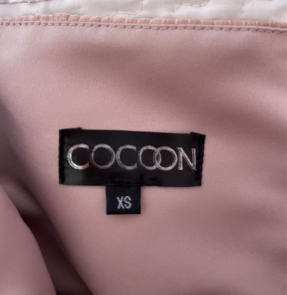 Къса официална рокля Cocoon