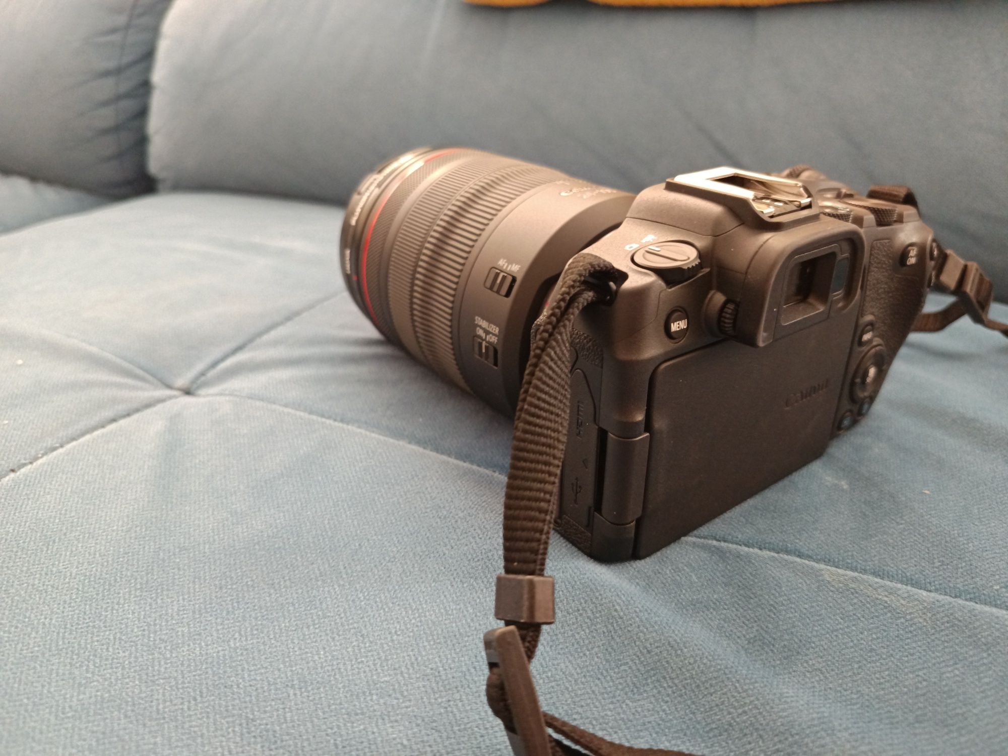 Canon EOS R8 Full frame + 24-105 RF F4 в гаранция