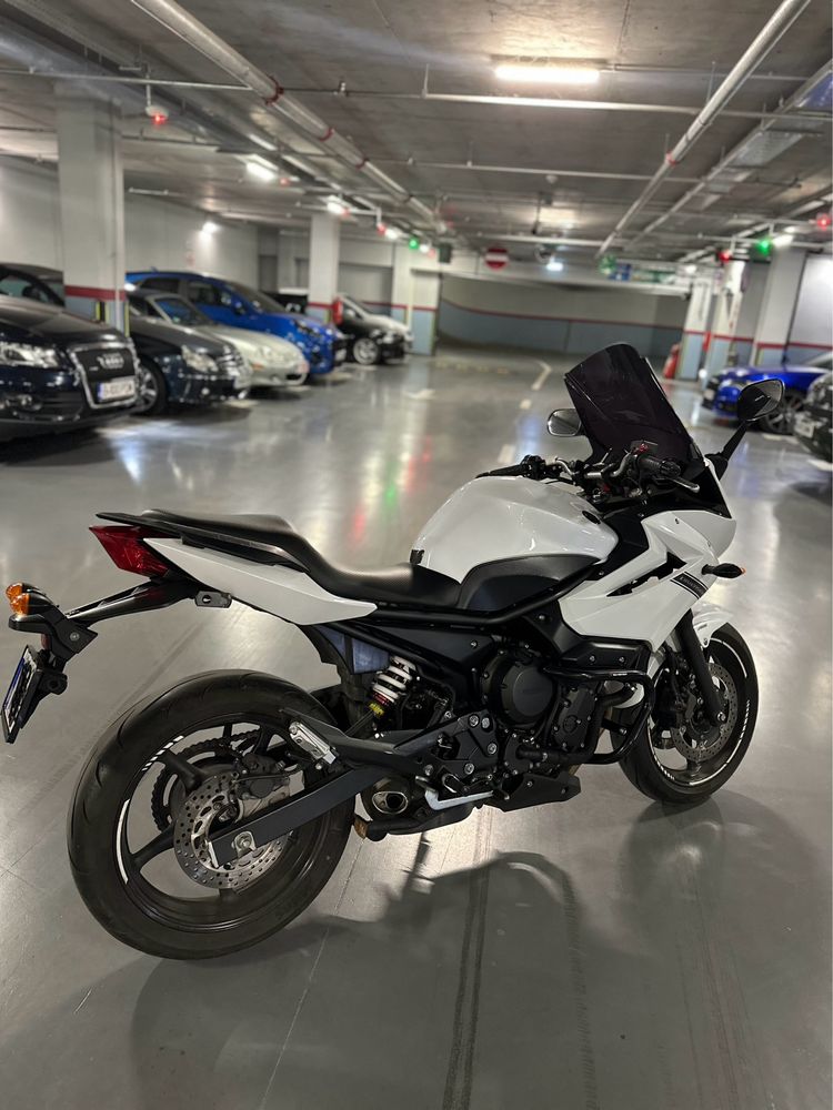 Yamaha XJ6 Diversion 2011 ABS