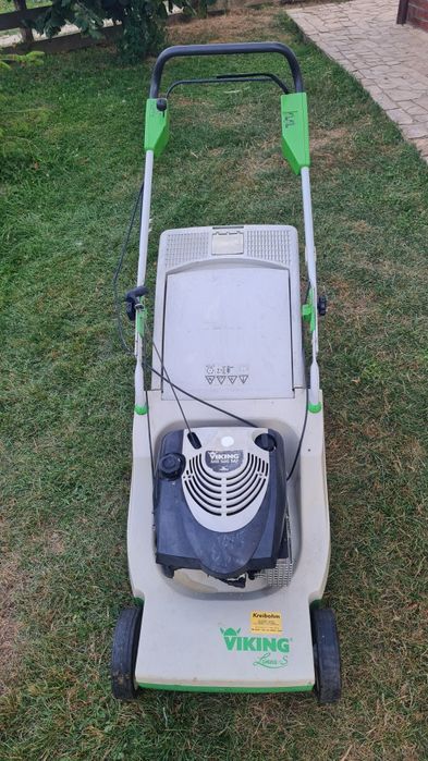 Vând mașină gazon VIKING model MB505MP