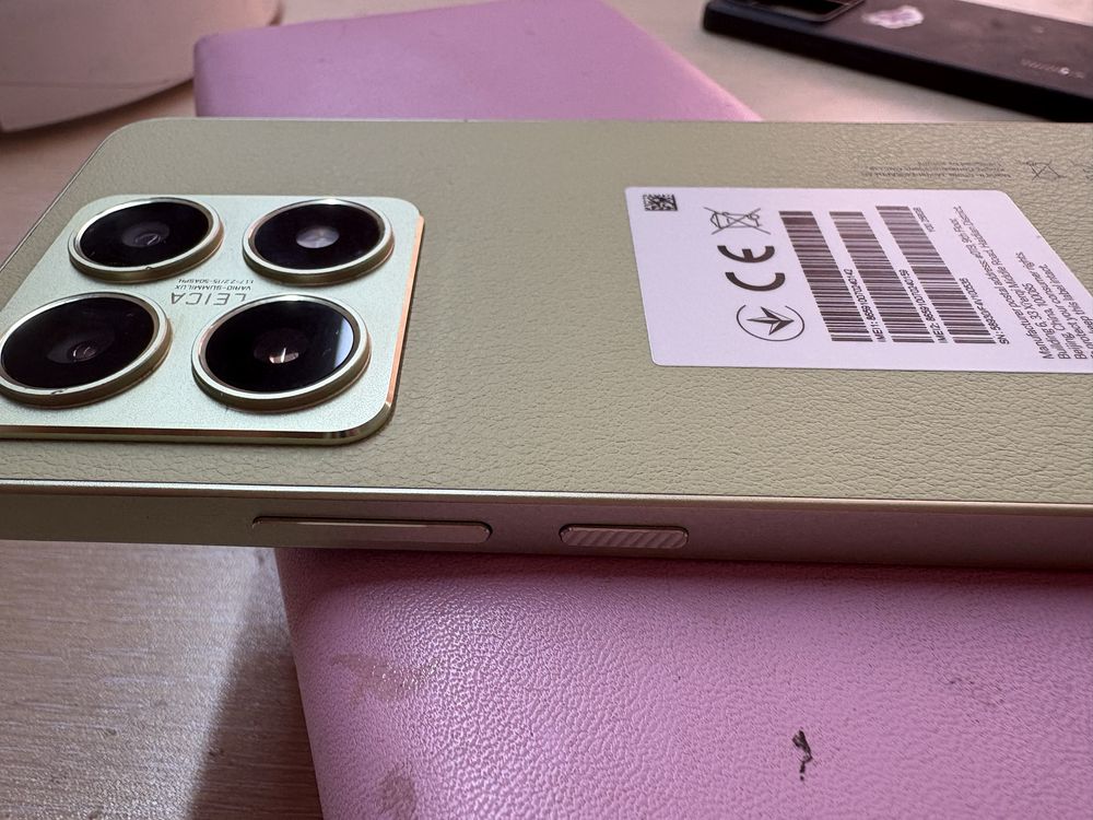 Телефон Xiaomi 14T