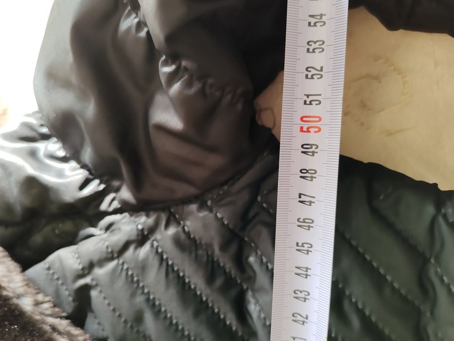 Дамско яке с пухкава яка или качулка S-M