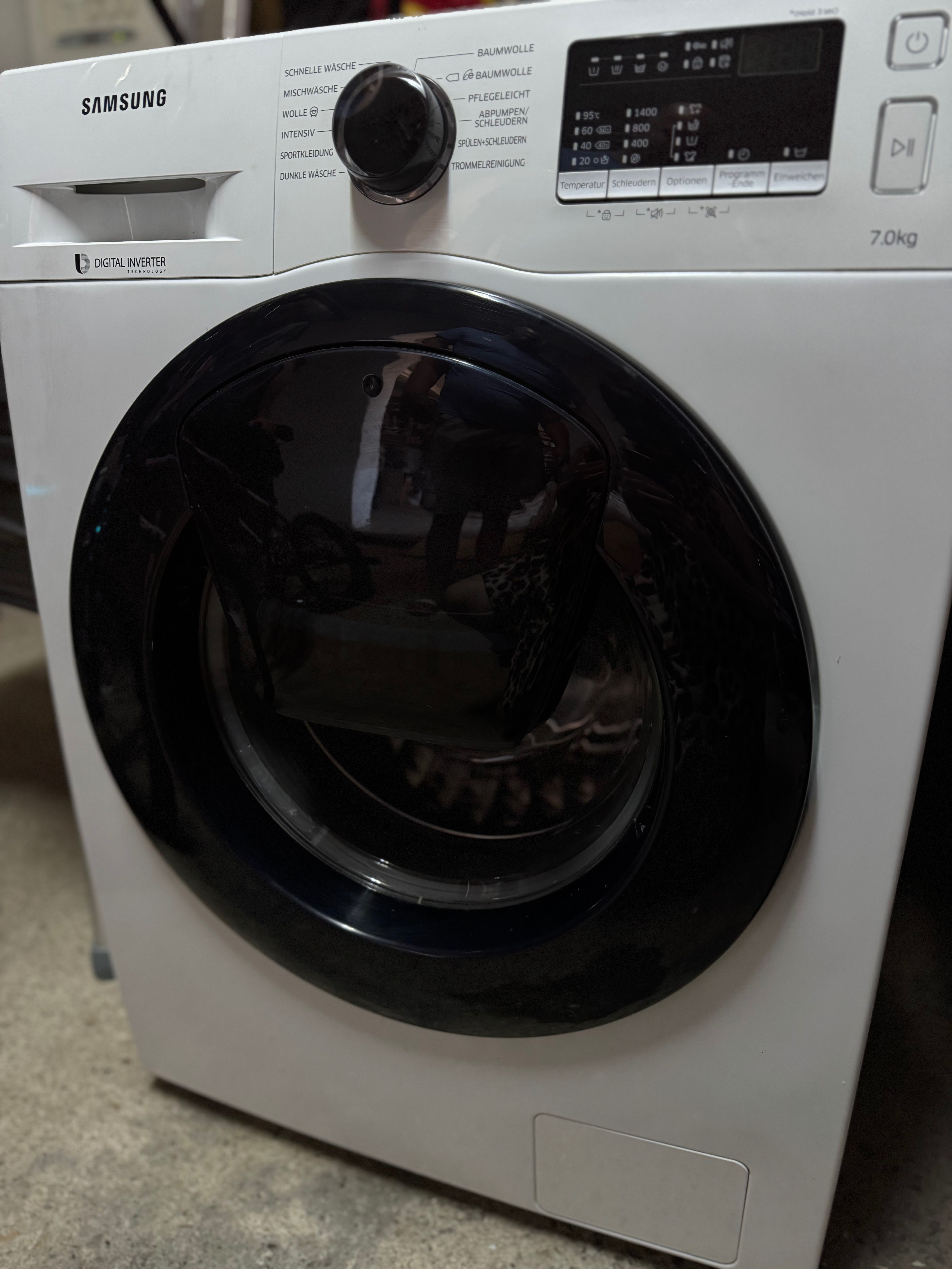 Пералня Samsung AddWash