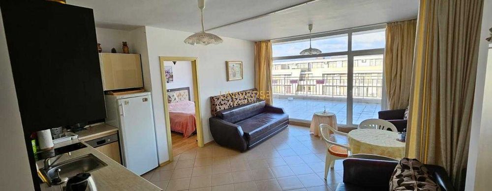 Продава се Двустаен апартамент в к.к. Слънчев бряг - 77 кв.м за 936 €/кв.м - Снимка #4