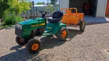 Schimb Tractoras gazon Weed Eater 11.5 HP si remorca