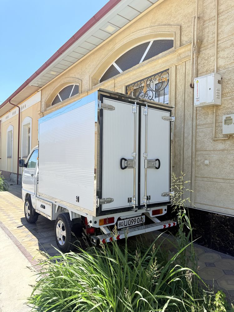 Labo REF xolodilnik 8 lik stenka qalini 700km yurigan Metan