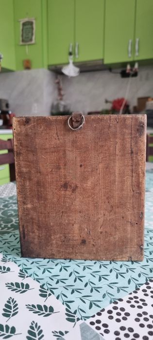 Стара дървена кутия за будилник