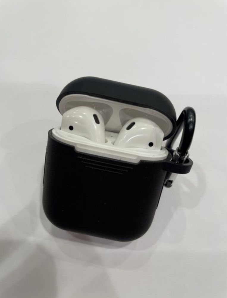 Продам Air pods 2 серии