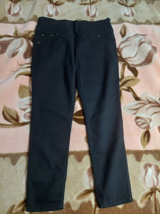 Pantaloni negri mărime mare