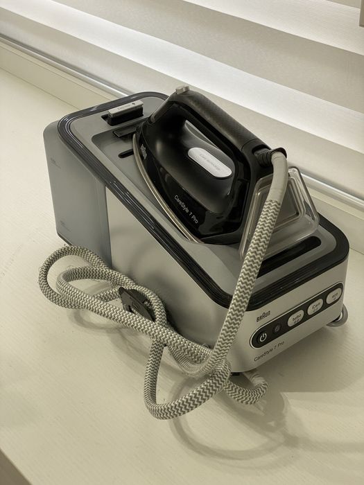 Продаю утюг Braun CareStyle 7 Pro