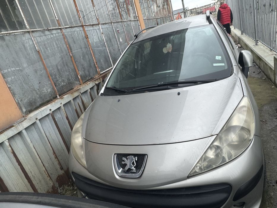 Peugeot 207 на части 1.6