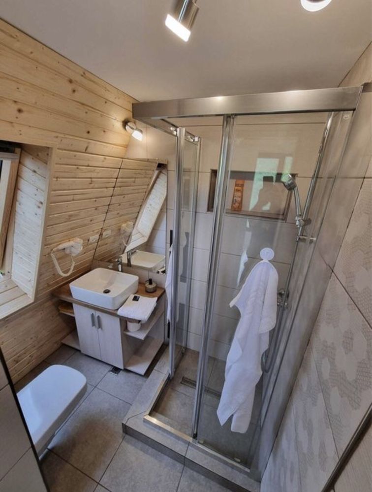 Cabane din lemn,Casa din lemn pe structura lemn acept varinate auto