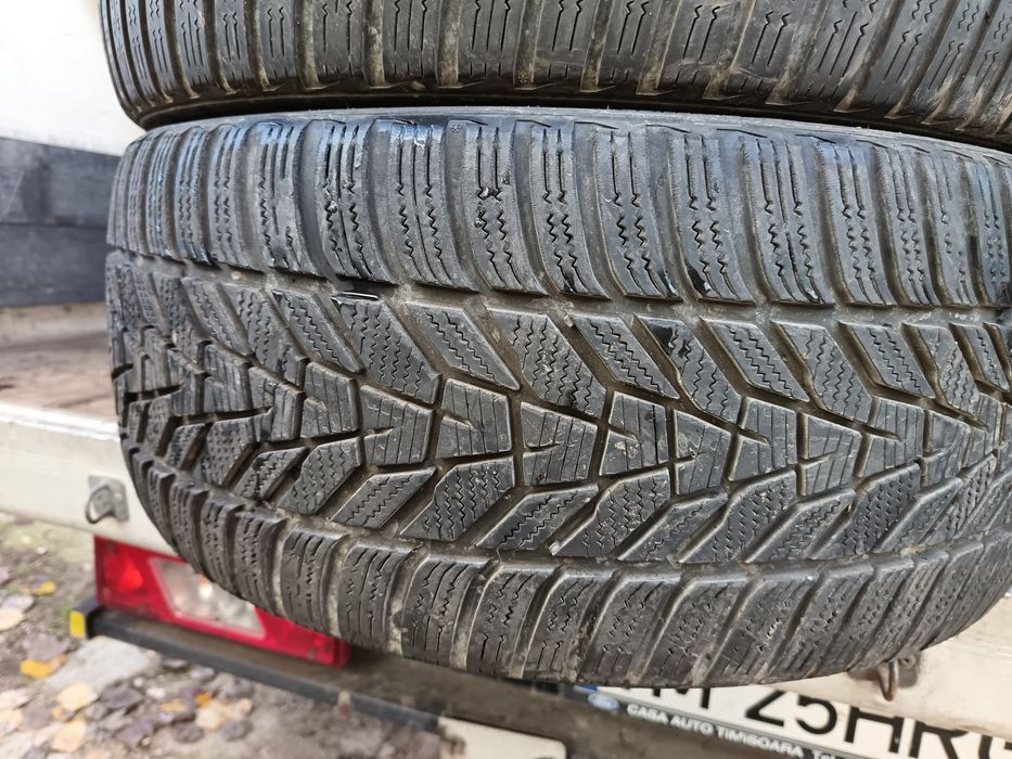 Anvelope MS iarna 245 35 20 hankook 2021 5.8mm