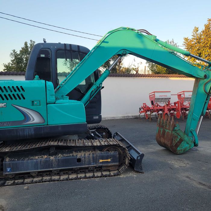 Excavator Kobelco
