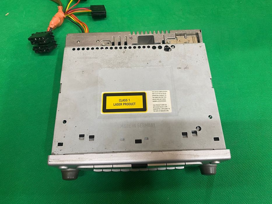 Cd player auto Infinity Becker-adaptor BT Usb